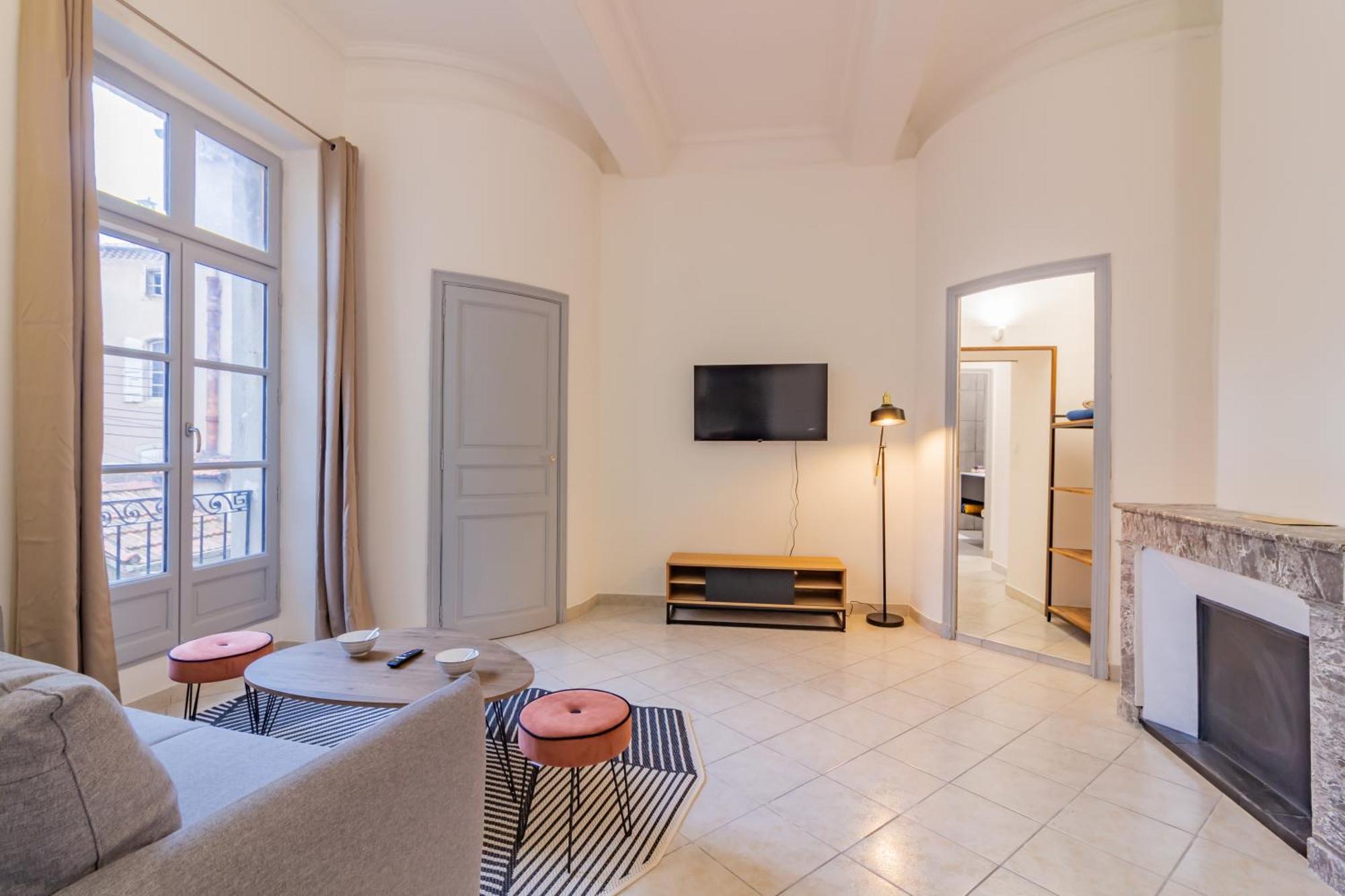 Spacieux Appartement En Plein Coeur De בזייה מראה חיצוני תמונה